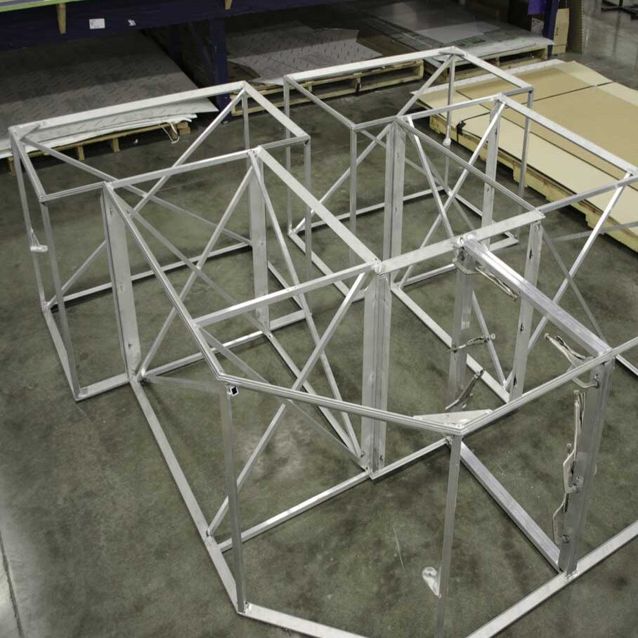 Metal Frame of the floating U 犹他大学的金属框架
