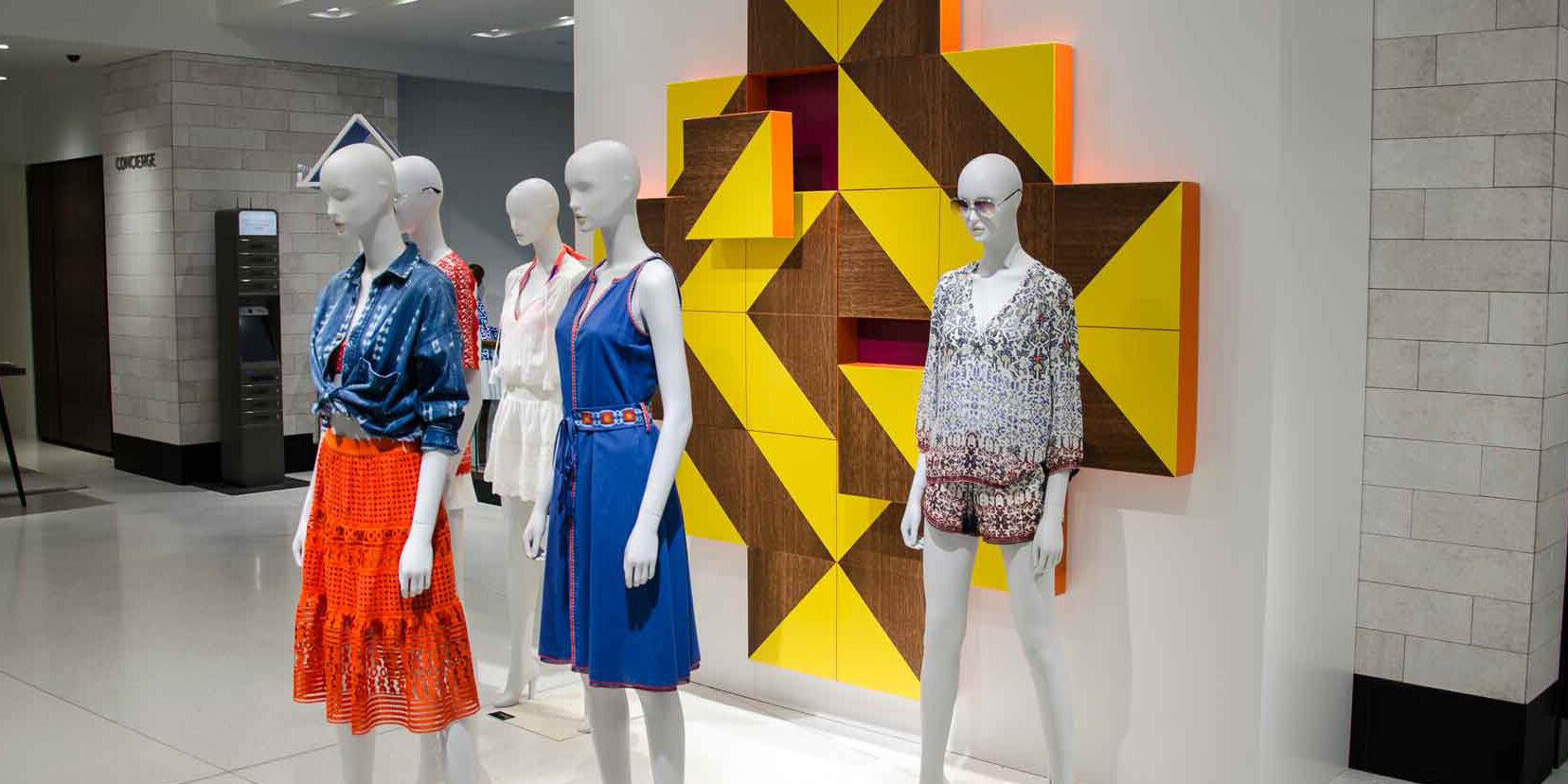 Retail Displays for Nordstrom stores 零售显示器Nordstrom商店